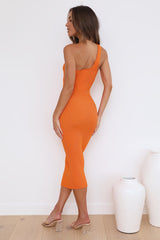 Effortlessly Stylish Midi Dress Orange