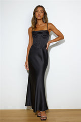 Show Off Girl Maxi Dress Black