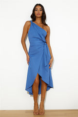 Holding On Midi Dress Blue