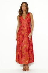 Perfectly Swaying Midi Dress Red
