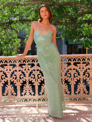 New Romantics Andy Diamond Bodice Maxi Dress in Apple