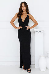 Éclat Affair Halter Maxi Dress Black