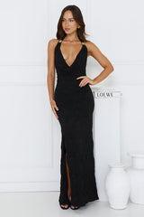 Éclat Affair Halter Maxi Dress Black