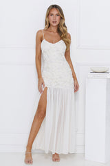Dreamer’s Delight Maxi Dress Cream